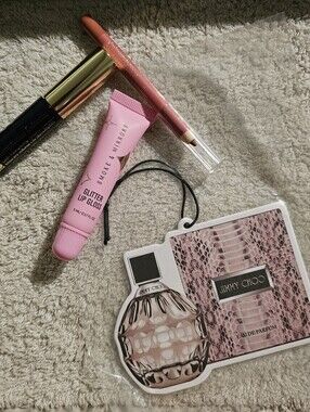 Jimmy Choo, Estee Lauder, and Smoke & Mirrors Bundle Set